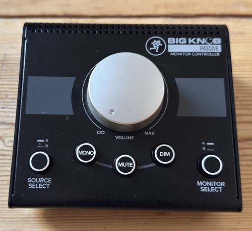 Mackie big knob passive - mackie,