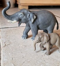 Schleich * Elefanten *groß und Klein * Grau * Top Zustand * Kaum bespielt *
