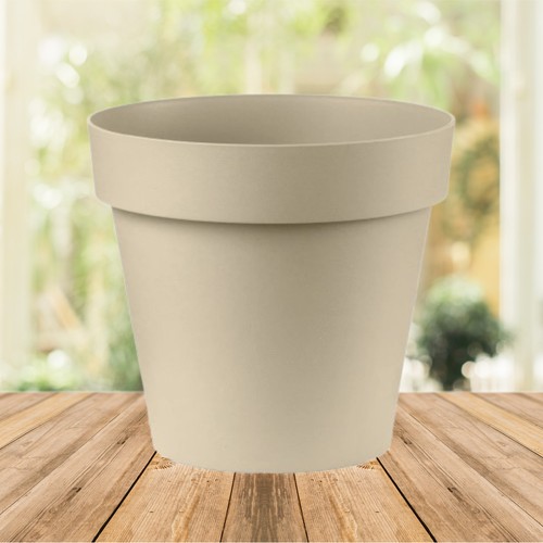 Central garden round - central,