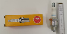 106M NGK 4322 Zündkerze BR8HS Honda Piaggio Kawasaki Citroen Peugeot Toyota NEU