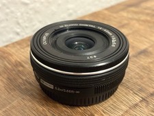 Olympus M.Zuiko Digital EZ-M1442-3 R 14-42 mm F/3.5-5.6  (schwarz) - DEFEKT