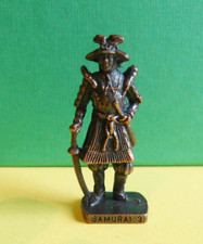 Ferrero Ü-Ei  Metall Figur