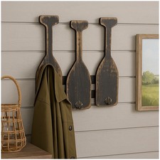 Maritime Wandgarderobe aus