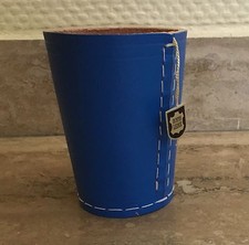 Würfelbecher Knobelbecher