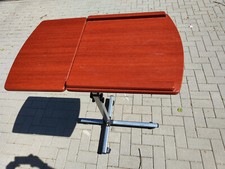 Stehpult/Rednerpult, ausklappbar, Höhe 106 cm, mit Rollen