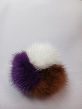 Pelzbrosche Accessoires