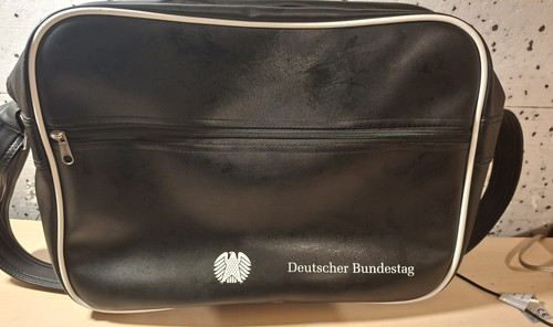 Deutscher bundestag - deutscher,