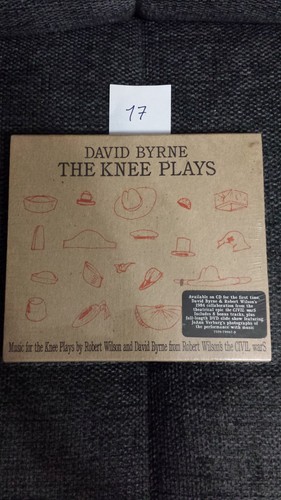 Knee plays von - david, byrne