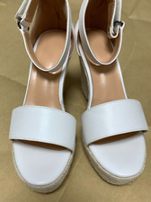 Gr.37 Castamere Weiß Sommer