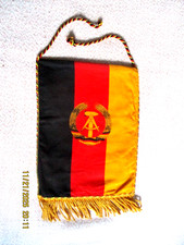Wimpel  DDR  Hammer Zirkel Kranz DDR Emblem   rot rechteckig gelbe Fransen  BW