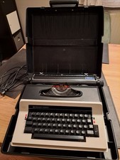 Silver Reed Electric 2300