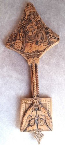 Monstranz aus holz geschnitzt - monstranz,