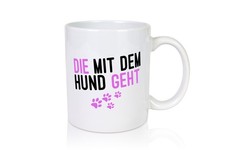 Die mit dem Hund geht |