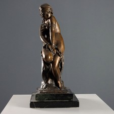Moderne Skulptur eines Sklaven
