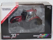 Britains Traktor VALTRA TZ54