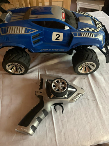 Carrera monster truck 24 - rc,