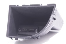 Ablagefach mit USB Ports