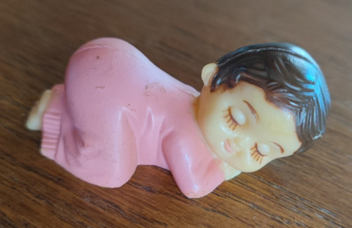 Kleine figur baby - ,
