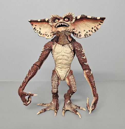 Neca gremlins brown gremlin - brown,