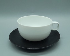 Rosenthal Moon Jasper Morrison 1 Teetasse mit schwarzer Untertasse Porzellan