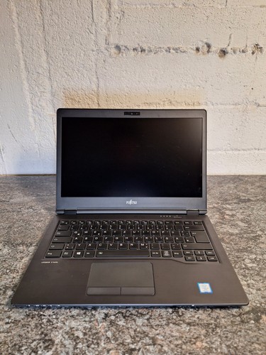 Fujitsu lifebook laptop - fujitsu,