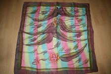 Schönes großes  Tuch