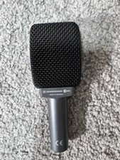 Sennheiser E606 Dynamisches Instrumenten Mikrofon