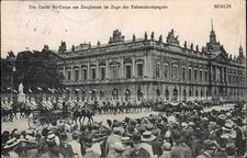 Berlin , Die Garde du Corps i.Zuge d. Fahnenkompanie  1911