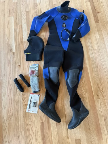 Neill dry suit and - o’neill,