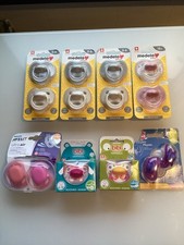 8 x diverse Schnuller