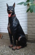 Dobermann lebensgroß sitzend 8 kg Skulptur Hundefigur 84,5 cm