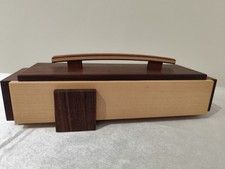 Handgefertigte Holz Schatulle