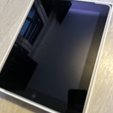 Apple iPad 1. Gen. 64GB, WLAN + Cellular (T-Mobile), 24,64 cm, (9,7 Zoll) 