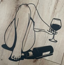 Metall Deko Frau Weinflasche Wein Flasche Glas schwarz Bar Deko