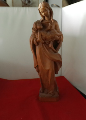 Skulptur handgeschnitzte helle