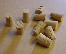 10 Korken - Öffnungen von