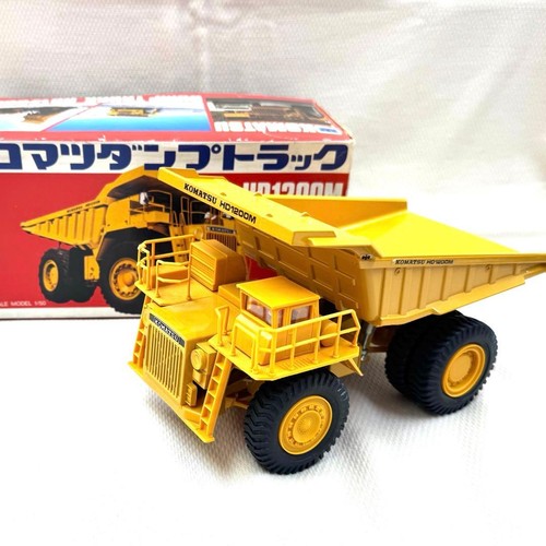 Komatsu hd1200m muldenkipper - /,
