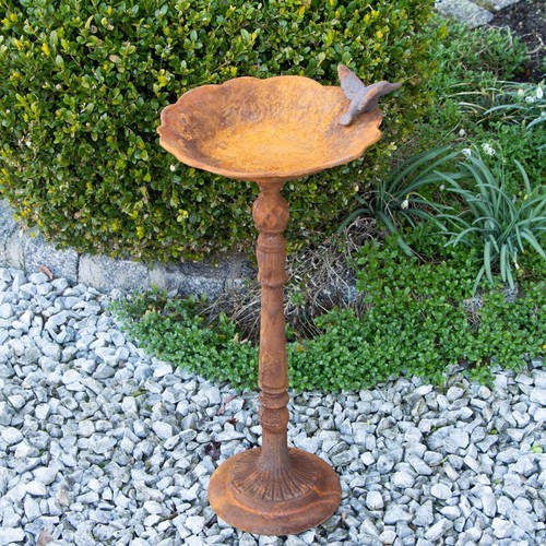 Vogeltränke mit kolibri - vogeltränke,,