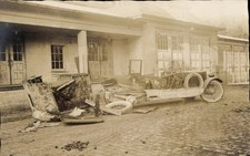 Foto Ak Auto nach einem