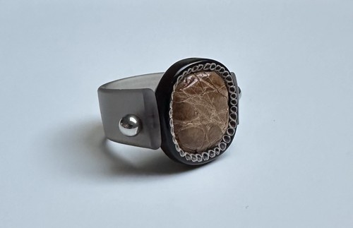 Designer ring leder - designer,