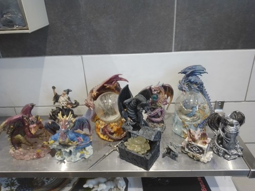 Verschiedene drachenfiguren - 9,