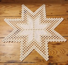 Hardanger Häkel-Deckchen