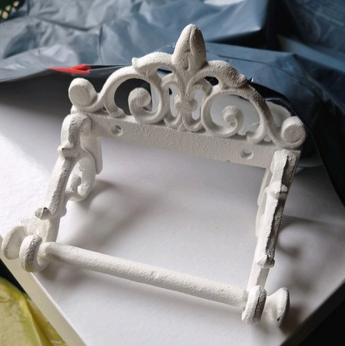 Toilettenpapierhalter - , in