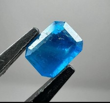 Seltener königsblauer