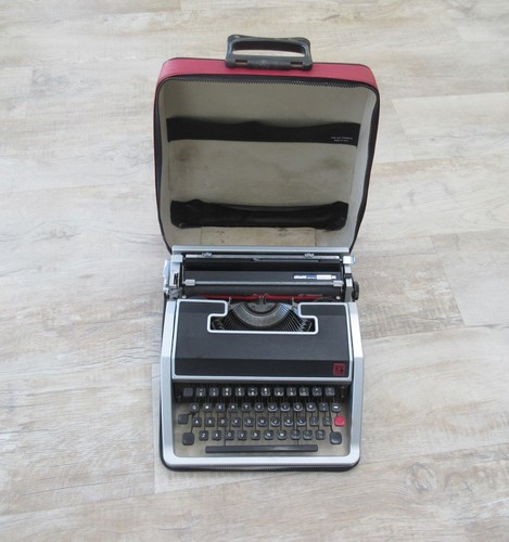 Vintage olivetti lettera - olivetti,