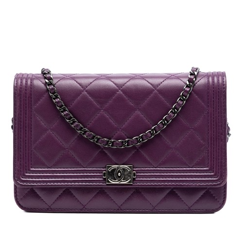 Chanel quilted lambskin boy - quilted,