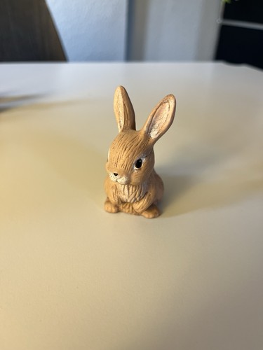 Kleine handgemalte hasenfigur - kleine,