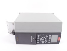 Danfoss Frequenzumrichter VLT HVAC Drive FC-102P7K5T4E20H1XGXXXXSXXXXAXBXCXXXXDX