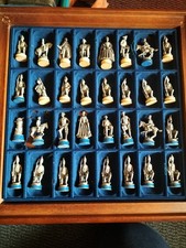 Schönes Zinnfiguren Schachspiel