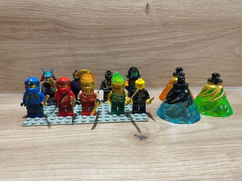 Lego figuren aus - 9,